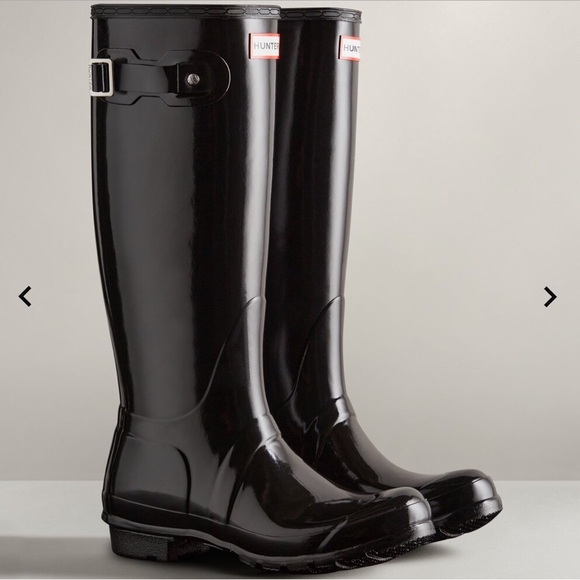 Hunter Shoes - Hunter Tall Gloss Rain/Snow Boots, Black 38, 7.5